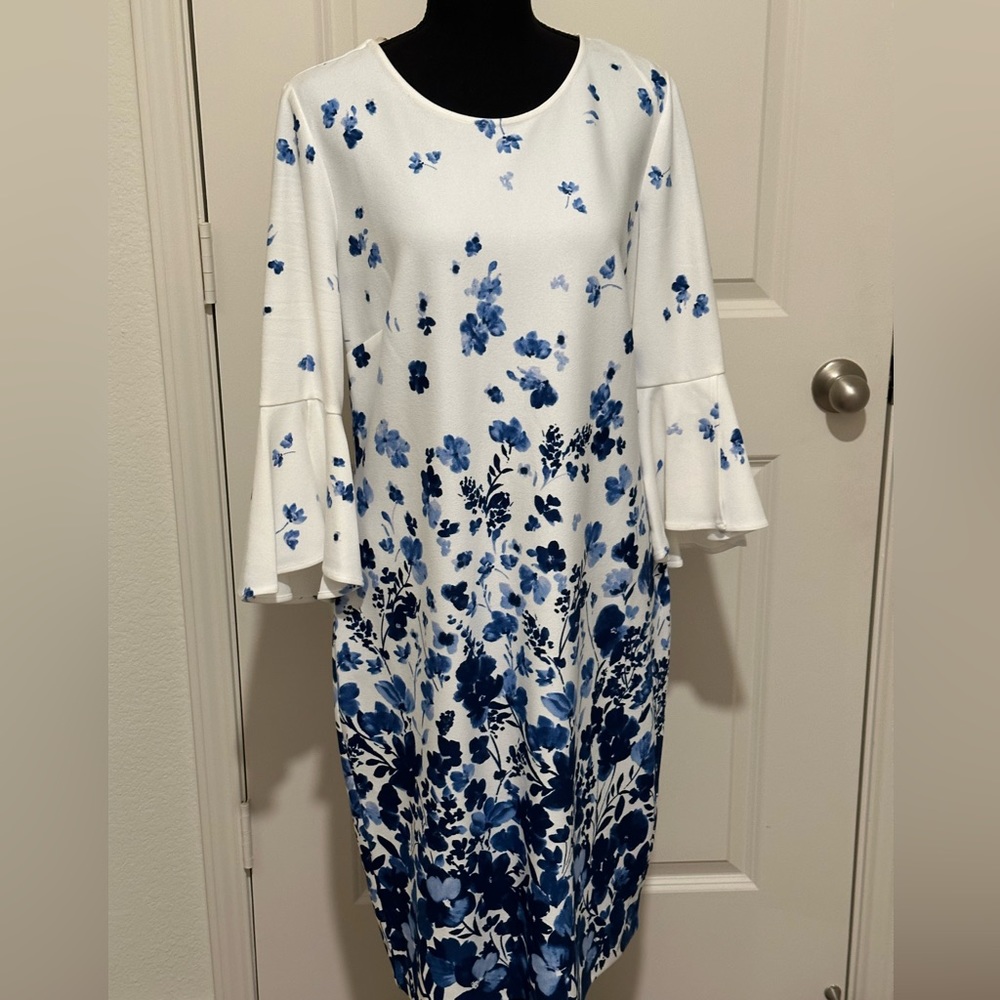 JM Studio women’s lined dress with bell sleeves
